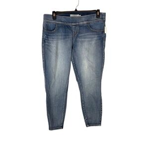 Torrid Lean Jean Medium Wash Pull-On Jeggings Size 1 (L/12)